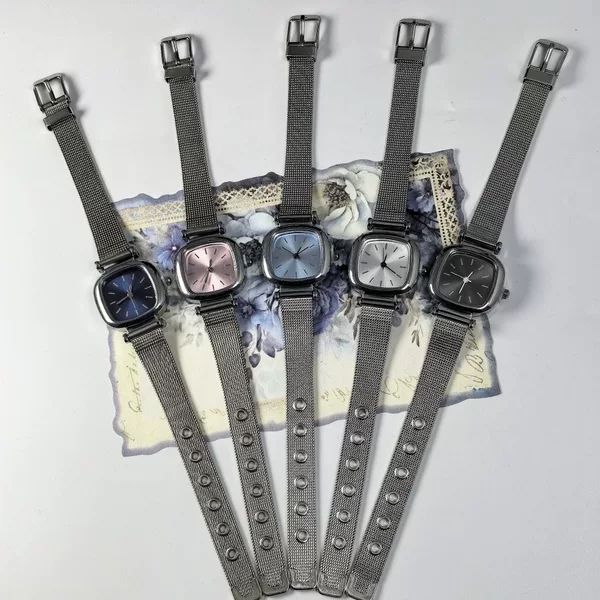 In-Stock Trendy Korean Women's Watch with a High-End Feel, Wholesale Niche Mesh Strap, Ins-Style Square Women's Watch