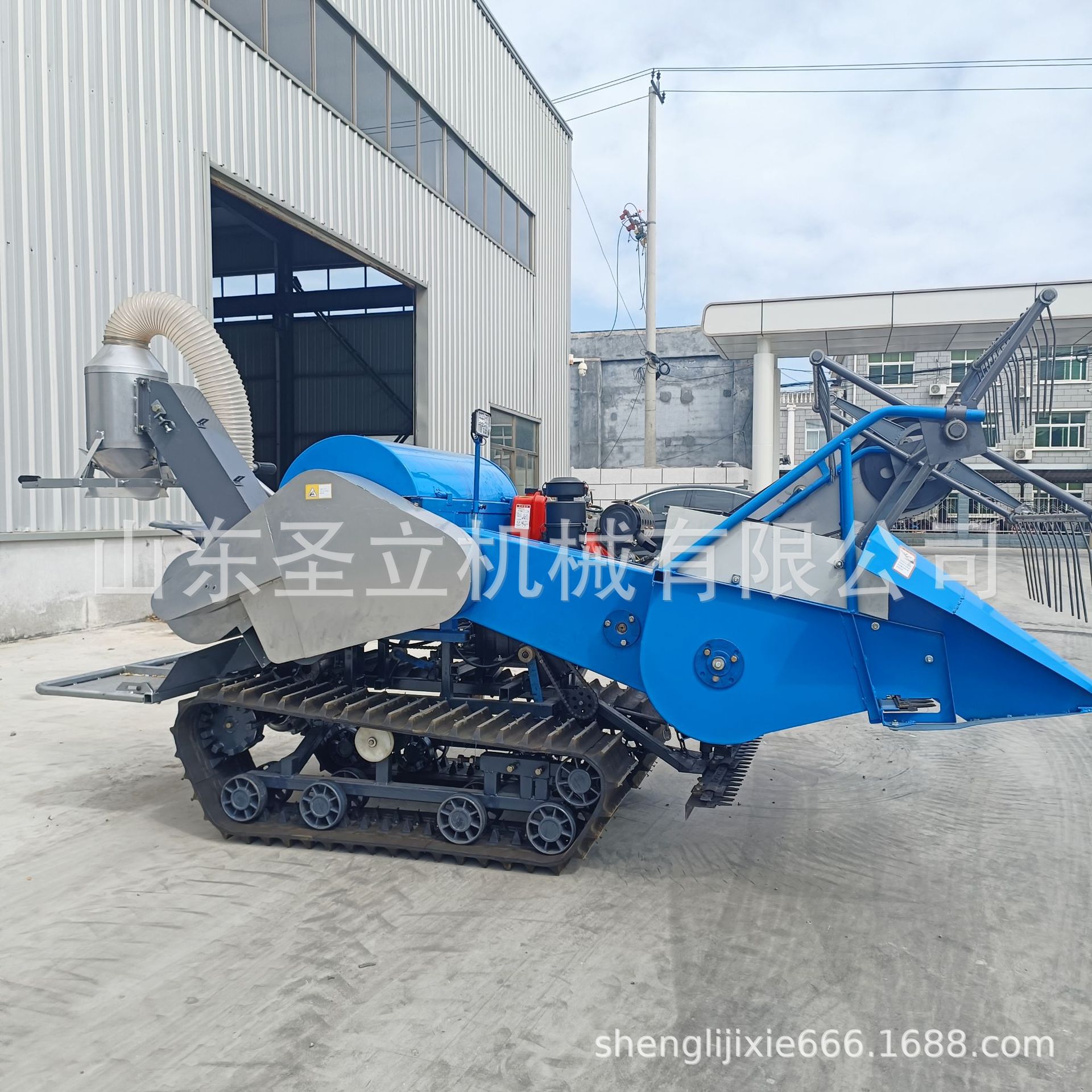 1100型可乘坐农机履带收割机割幅1米1可站立小型稻麦联合收割机