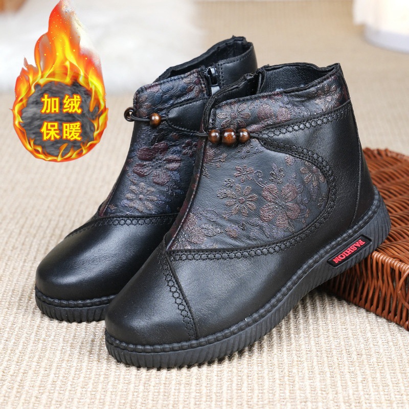 Comercio exterior madre botas cortas calentadas y terciopelo plano zapatos de cuero antideslizantes mujeres botas de invierno terciopelo zapatos de algodón de ancianos