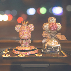 汽車內裝飾品暴力熊擺件車載中控台香水內飾用品大全女漂亮女生