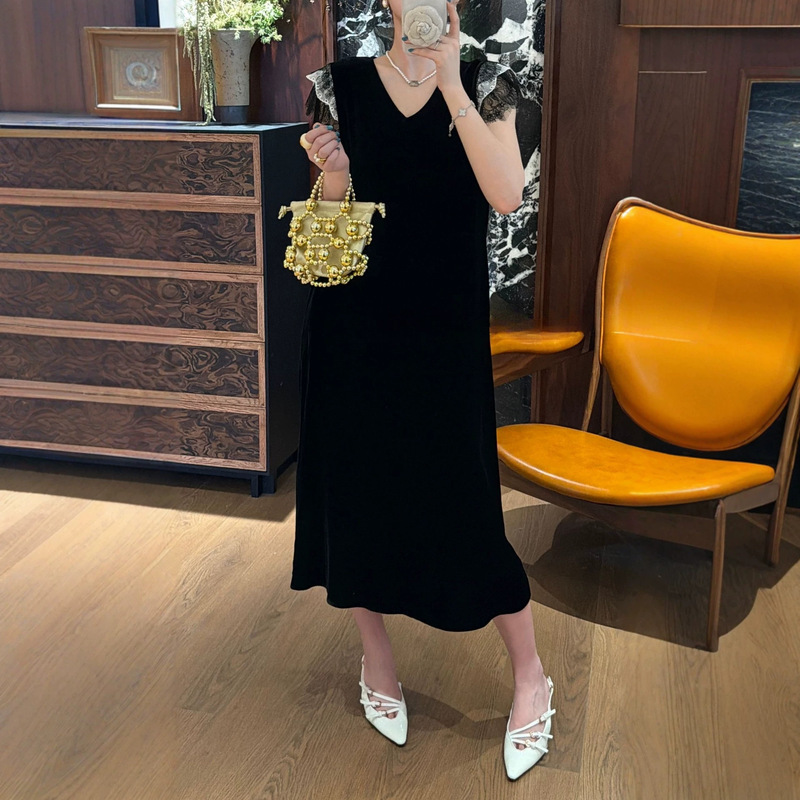 French-style elegant and fashionable V-neck dress with three-layer lace trim and silk velvet, Nanyou wholesale summer model French-style elegant and fashionable V-neck dress with three-layer lace trim and silk velvet, Nanyou wholesale summer model