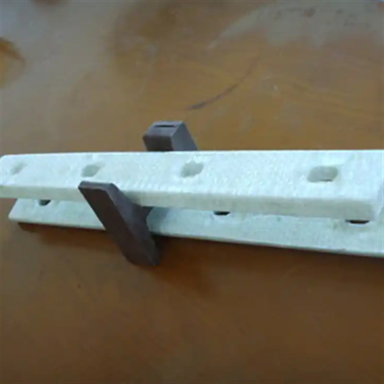 Ferrocarriles de aislamiento de nylon extremo de aislamiento de la férula de aislamiento de acero de la férula de aislamiento de la férula de conexión de la férula