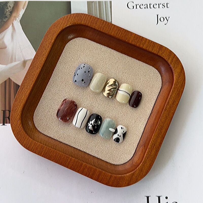 Niche Hand-Painted Short Square and Round Handmade Wearable Nails Wholesale High-End Asymmetrical White and Smudged Nail Stickers Manicure