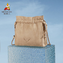 �����˰���Ů2024����s�μ��С��ͨ��녶���ٴ�б��ˮͰ��