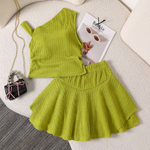 跨境女童套装2026春夏新款欧美斜肩吊带背心不规则双层短裙两件套