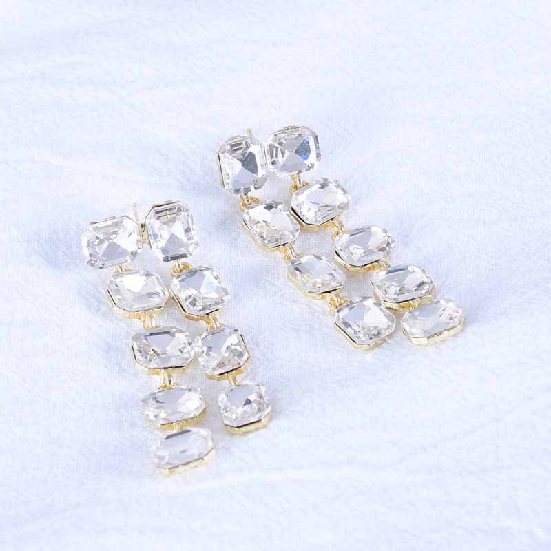 Wholesale Jewelry Ig Style Shiny Square Alloy Rhinestones Plating Inlay Drop Earrings display picture 3