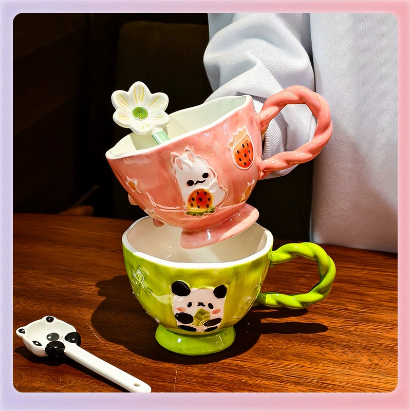 Hand-drawn relief ceramic cup, 400 ml, cute breakfast mug with spoon option