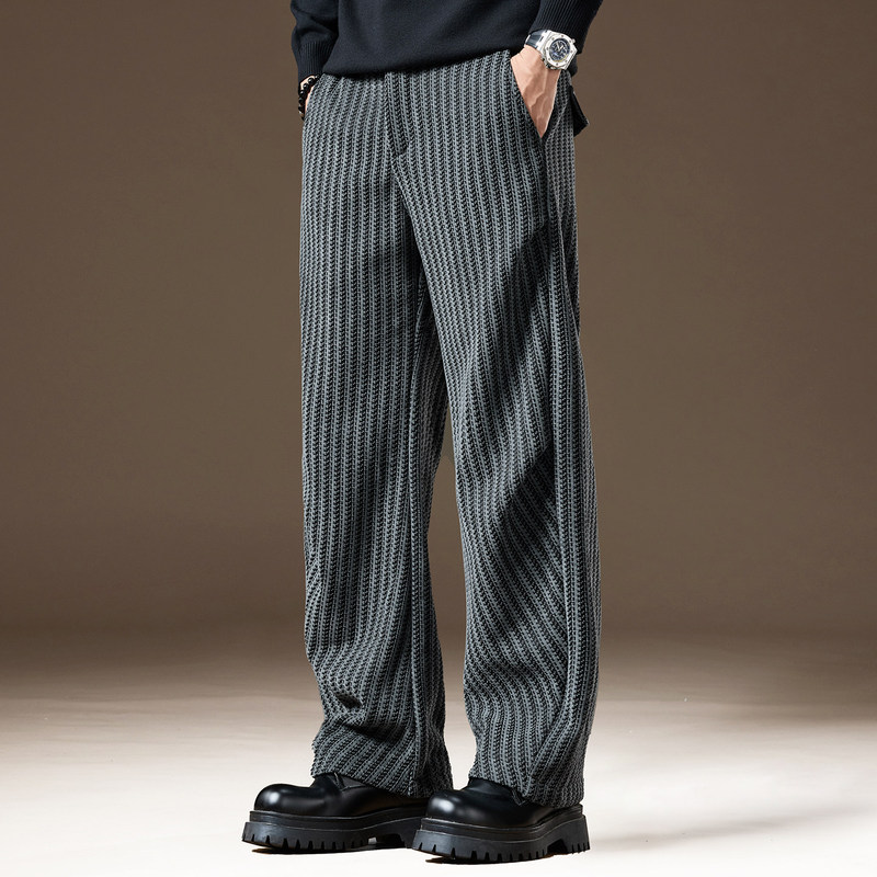High-End American-Style Trendy Brand Fishbone Pattern Fleece-Lined Casual Pants for Men, Winter Pleated Loose Straight Striped Sports Sweatpants High-End American-Style Trendy Brand Fishbone Pattern Fleece-Lined Casual Pants for Men, Winter Pleated Loose Straight Striped Sports Sweatpants
