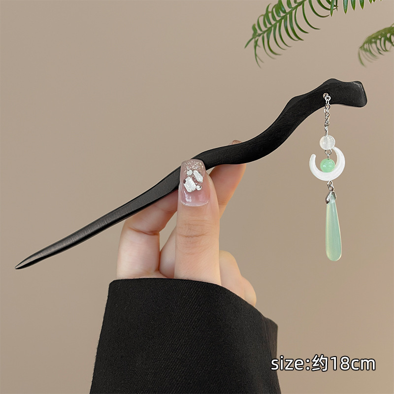 57 # broche de pelo negro-colgante de luna 17cm