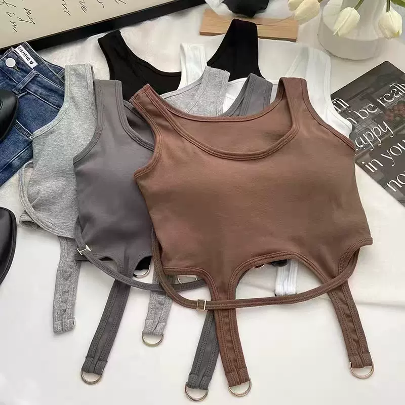 法式别致带罩杯小背心设计感小众辣妹修身显瘦短款吊带上衣裹胸女