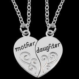 怀琅饰品 速卖通热款 mother daughter母女项链 两部分爱心项链