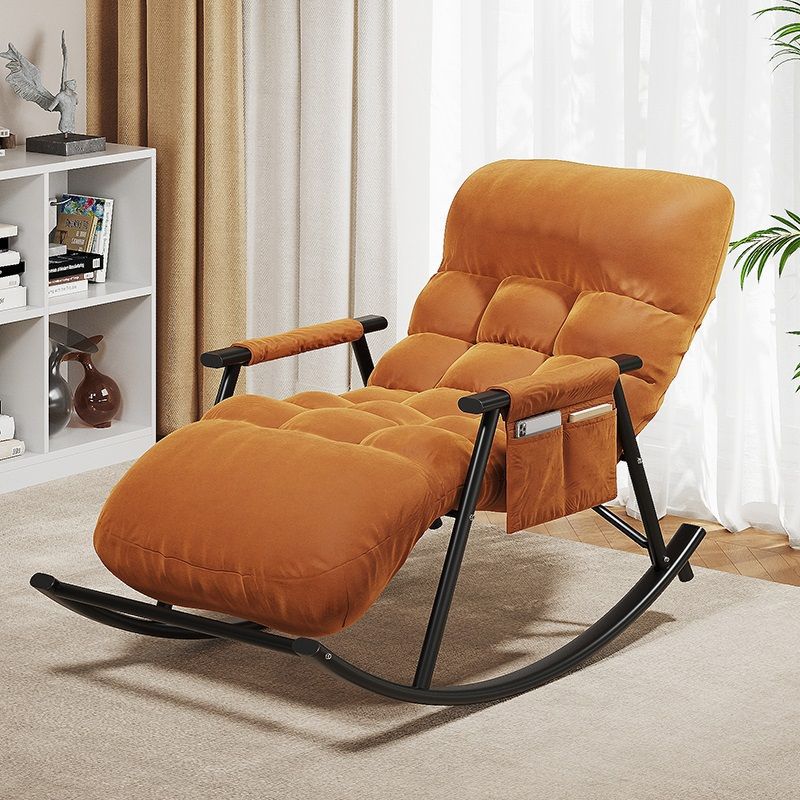 Dormitorio, sofá pequeño, cama, cama, sofá perezoso, mecedora, ventana salediza, sillón reclinable individual, balcón doméstico, silla de ocio