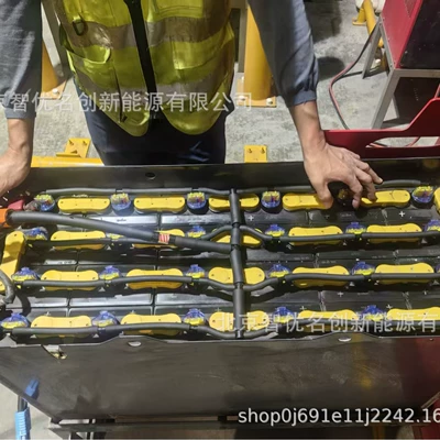 Automatic Water Replenishment System Car battery/battery