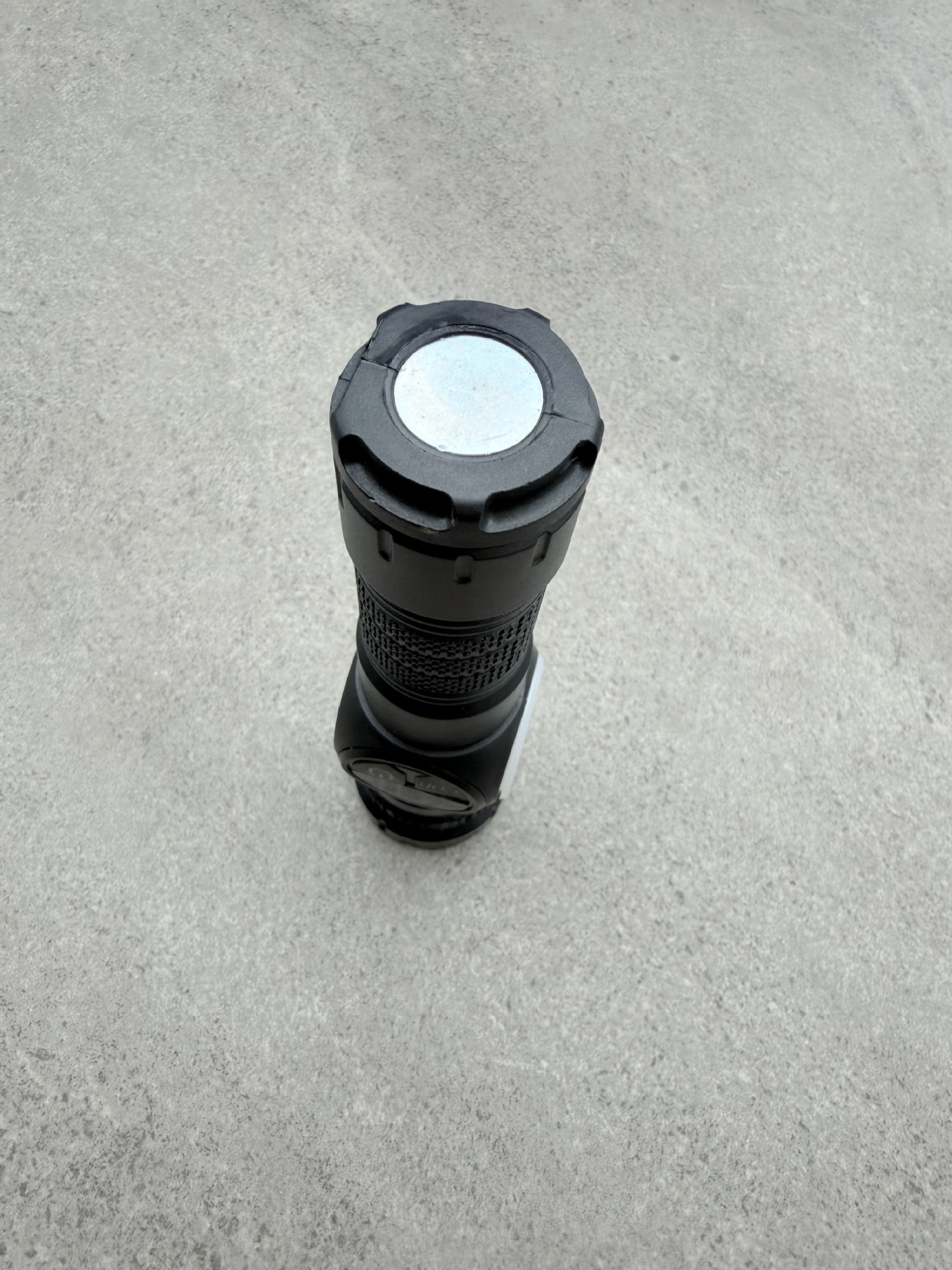 New Magnetic Strong Light Flashlight with Smart Digital Display, White Laser Flashlight, Side Light, Outdoor Emergency Repair Work Light