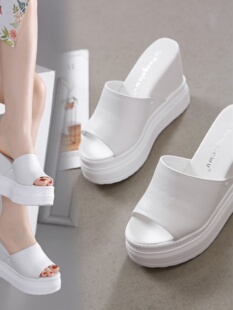 �������ɸ��~���Ь10CM�¸���׷�ˮ̨��ɫ�����_����ЬŮ��