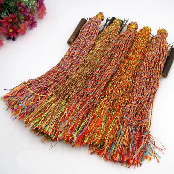 Dragon Boat Festival hand-woven colorful rope bracelet anklet stall attractions monopoly Lijiang children adult woven head rope