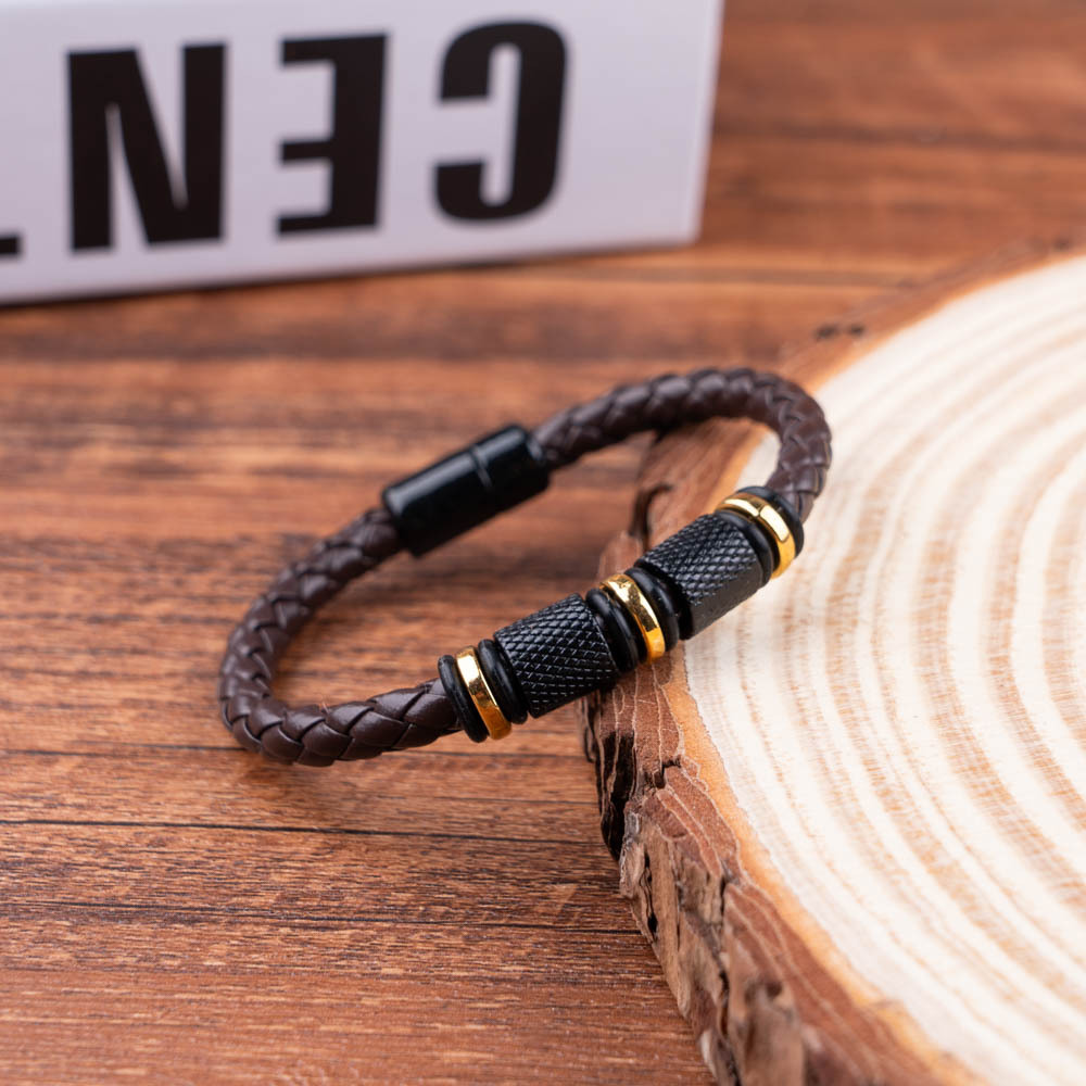 Casual Retro Simple Style Geometric Pu Leather Metal Men's Wristband Men Cord & Leather Bracelets display picture 3
