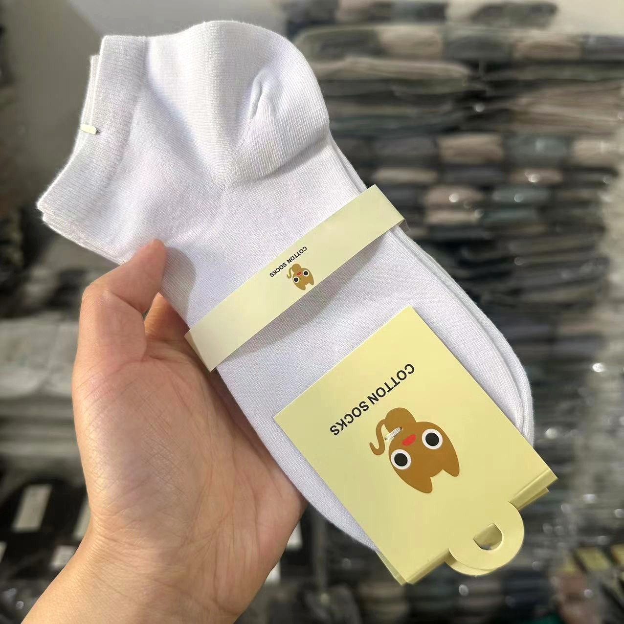 Puede empaquetarse individualmente, calcetines finos de primavera y verano para mujer, calcetines blancos transpirables, calcetines cortos de barco de verano al por mayor