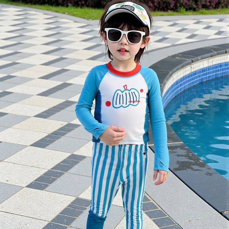 男の子と子供用長袖日焼け止め水着漫画プリントツーピーストレンディなメンズ水着夏の新しいスタイルのビーチでの休暇|undefined