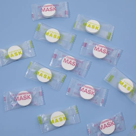 衣钩/挂钩;美发梳;清洁球/刷