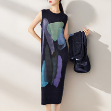 秋冬女装厚款背心打底裙女设计感包臀针织裙子三宅时尚褶皱连衣裙