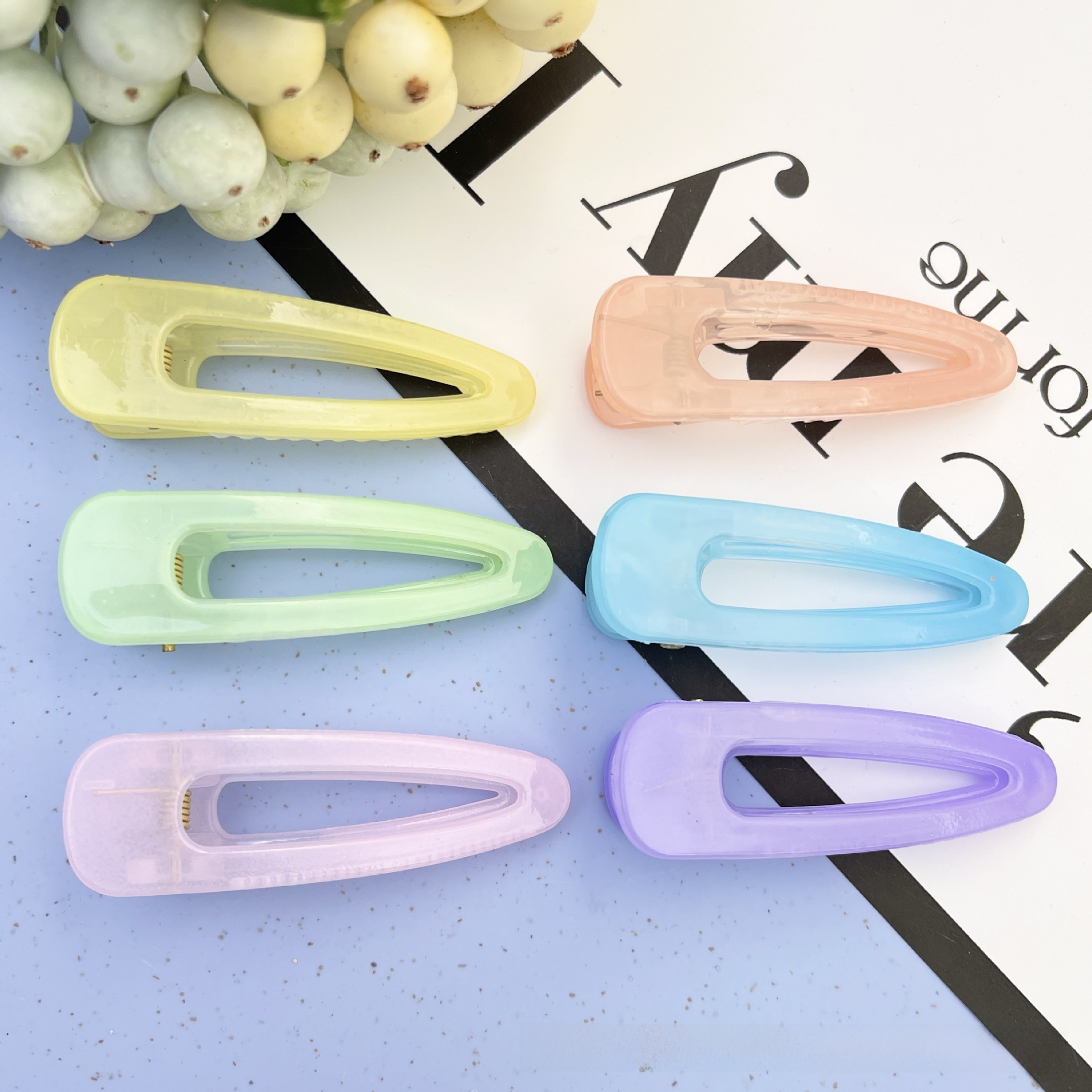 Vernice Macaron Gloss 2024 8 caratteri Fermaglio a becco d'anatra Colore frutta Fermaglio per capelli senza cuciture Accessori per capelli carini Fermaglio laterale Frangia Accessori_voghion.com
