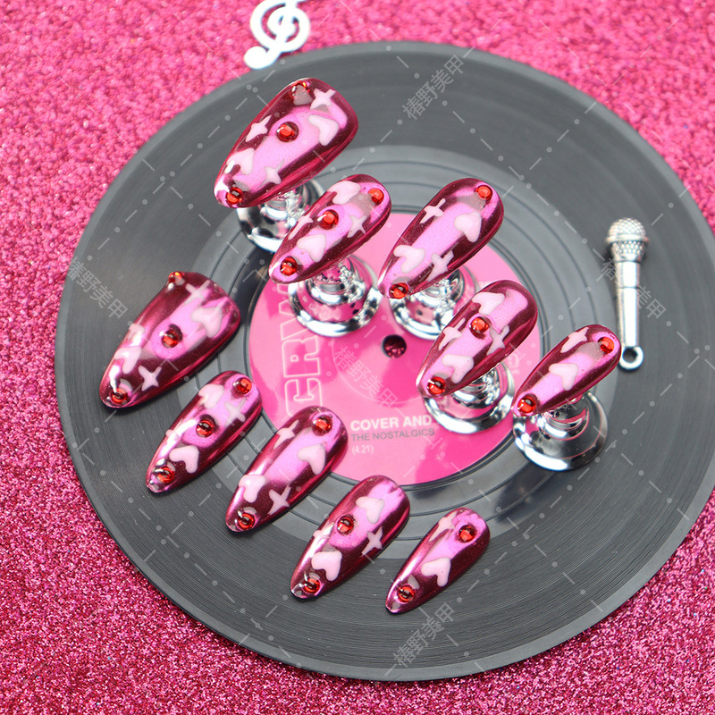 Popular Wearable Nails Y2K Style Nail Pieces Pink Peach Heart Metallic Atmosphere Red Diamond Brightening High-End Luminous Wearable Nail Pieces