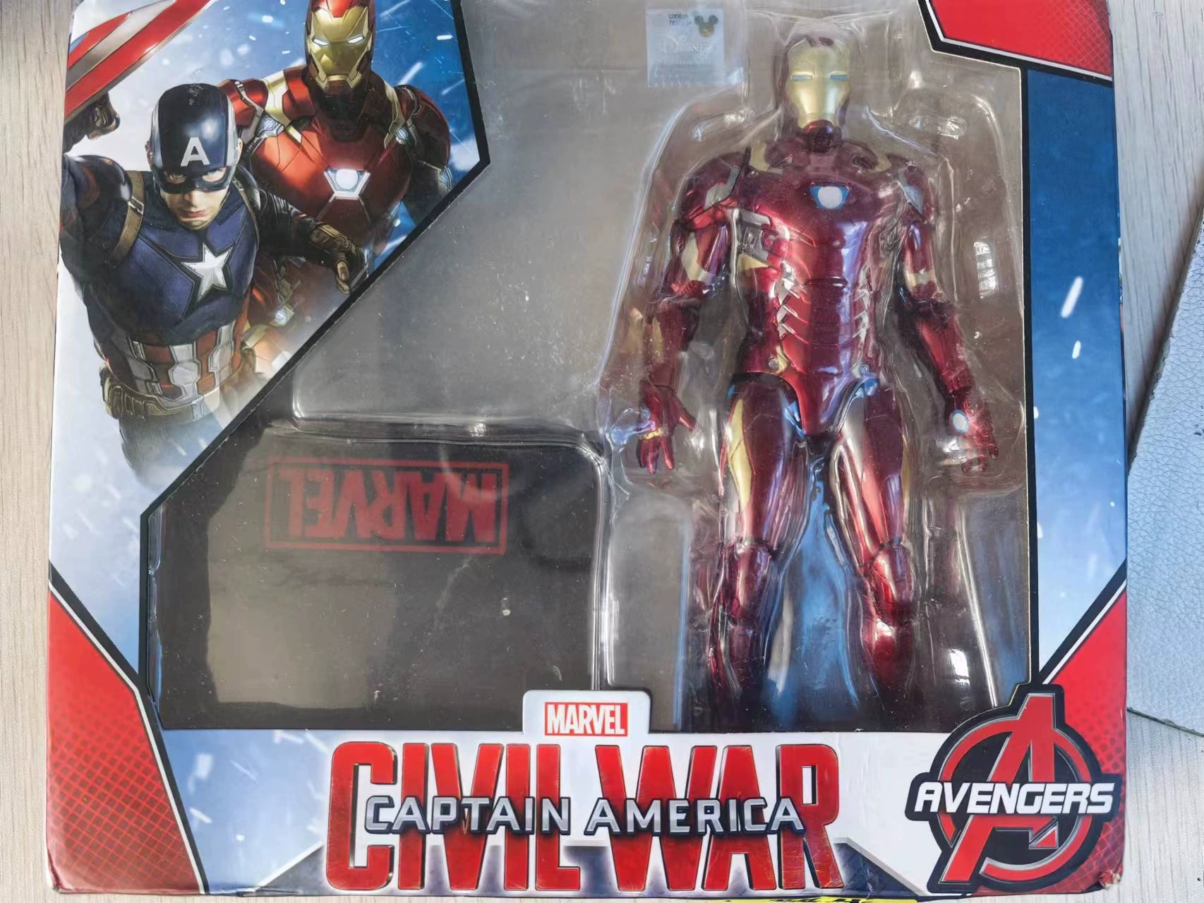 Minifigure (Marvel) MK85 Iron Man, 4-inch articulated collectible, multiple versions