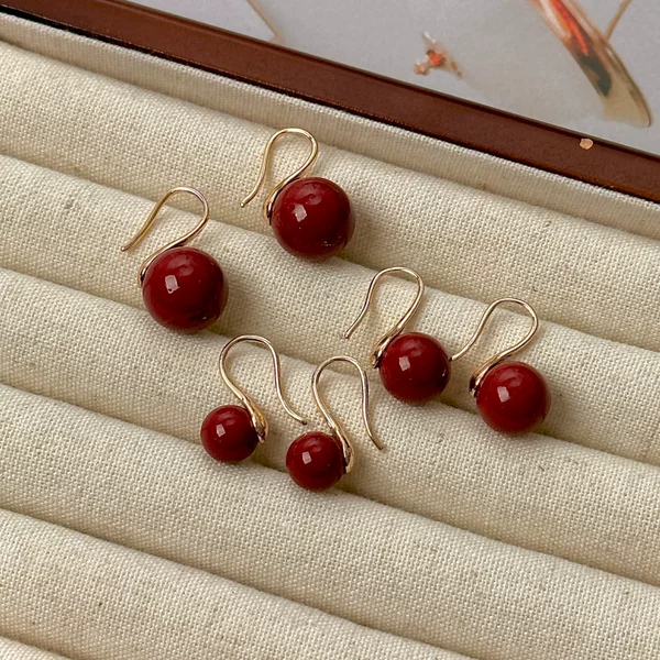 Fashionable Ancora Red Pearl Ear Hooks, Simple and Elegant Round Melard Gray Earrings for Women, Light Luxury Earrings