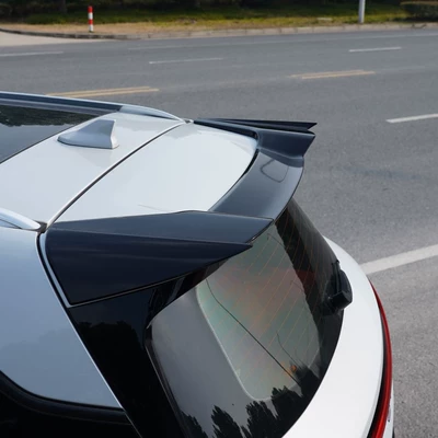 Fixed wind wing UP, specialized rear spoiler and