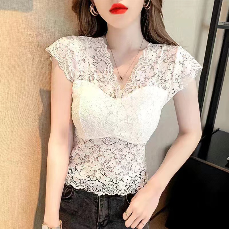 Beautiful back lace suspender vest underwear for women without steel rings, integrated anti-exposure bra, strapless bra, external base shirt