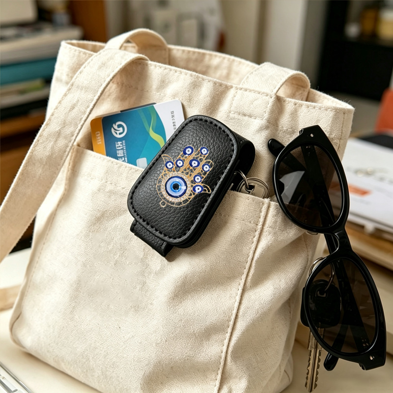 Black cross-border best-selling sunglasses holder, creative car sun visor storage, palm-shaped eyeglass clip