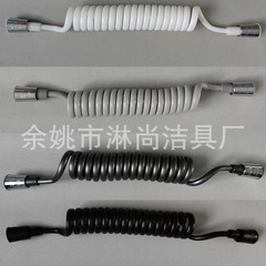 メーカーはシャワーホースを供給しています。