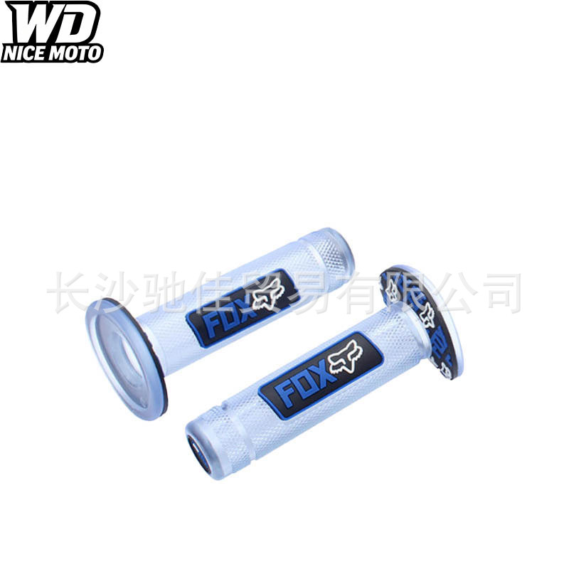 Directly supplied by the manufacturer: Motorcycle ATV four-wheel beach vehicle with transparent colored rubber fox-head handlebar grips and throttle grip