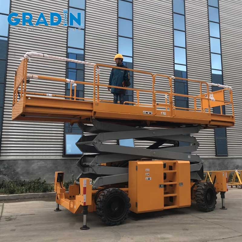 全自动高空作业平台 16米移动剪叉式升降机 大吨位全自行式升降机