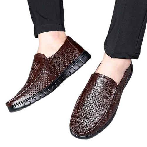 Men's summer leather shoes, breathable leather hollow sandals, young men's business casual sandals