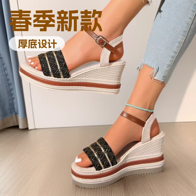 Straw-Woven Rhinestone Glitter Wedge Platform Sandals 2026 Spring New Style Simple and Comfortable Fashion Buckle High Heels