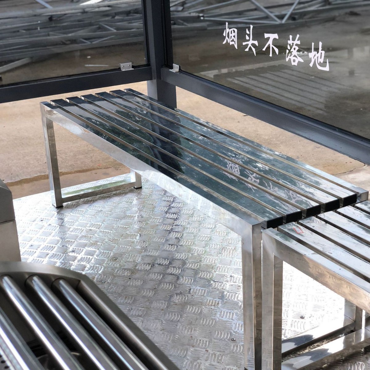 Pabellón móvil de fumadores sala de fumadores pública al aire libre pabellón de seguridad de estructura de acero pabellón de vigilancia pabellón de fumadores