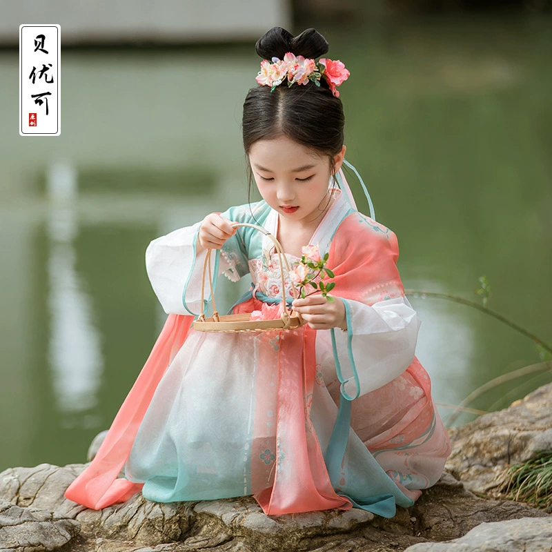 Spring dress, long skirt, Hanfu, 2024 years, Chinese style, with embroidery