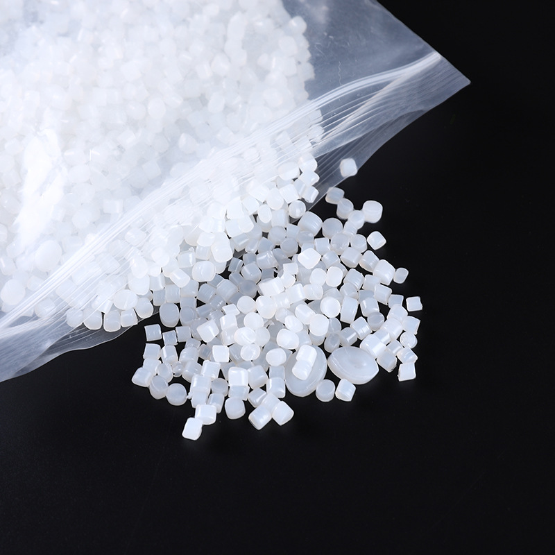 Automated packaging hot melt adhesive granules for beverage straws, beer bottles, bottled water, and paper box sealing adhesive