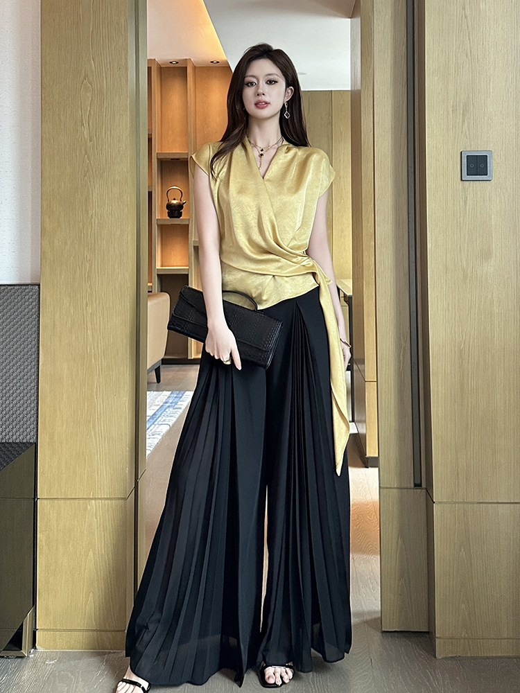 Áo sơ mi nữ cổ chữ V thắt nơ, tay ngắn, thắt eo phong cách Âu Mỹ — Vàng nghệ