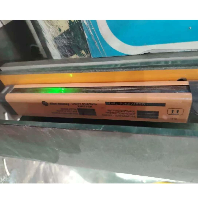 AB Rockwell безопасности растр 445L-P2S0240YD альтернатива 450L-B4HN0300YD