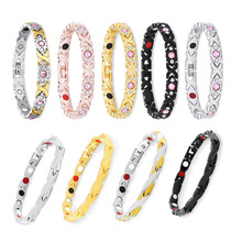 �羳���u���������Ůʿ�ɲ�ж����ˮ��\�Ͻ��֭h�W���L�r�����C