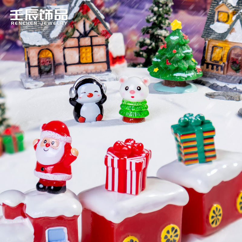 Cartoon Creative Santa Claus Snowman Gift Gift DIY Resin Decorative Small Accessories Desktop Car Ornaments Cartoon Creative Santa Claus Snowman Gift Gift DIY Resin Decorative Small Accessories Desktop Car Ornaments