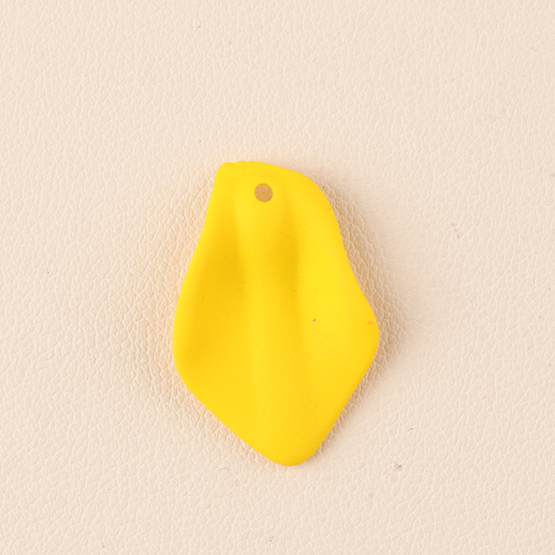 9g Weight Earring Findings Jewelry Making Type DIY Jewelry Accessories Classification 10 PCS/Package Quantity Acrylic Material Petal Pattern Spray Paint Design Simple Style Style 10 PCS/Package Arylic Petal Earring Findings 7