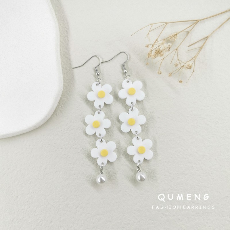Fresh white acrylic matte brand elegant retro earrings pearl