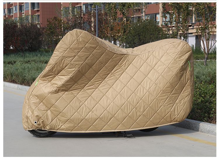 Winter Thickeneded Quilt Motorcycle Cover, Windproof Full Cover, Snowproof and Sunproof Pedal Electric Vehicle Universal Protective Cover