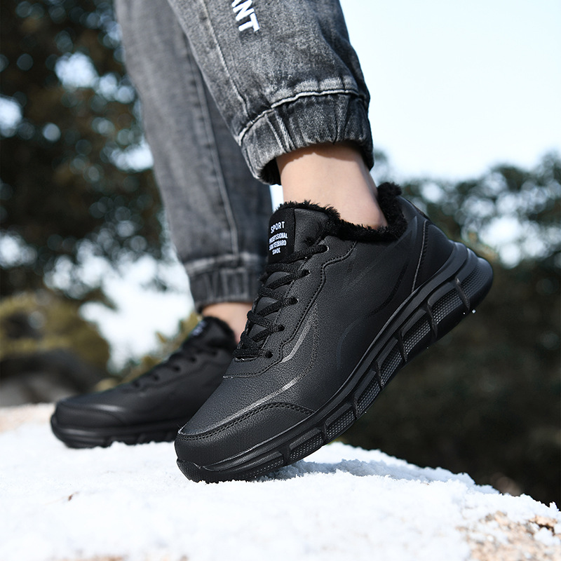 Zapatos masculinos de gran tamaño en otoño, nuevos chefs cocinan para trabajar, fideos de cuero con terciopelo para mantener el calor, deportes, zapatos negros de moda papá