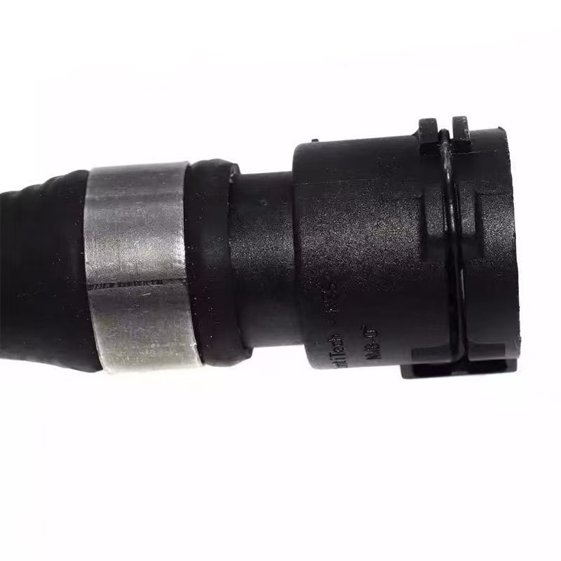 17127519247 Is Suitable for Bmw E60E61 Auxiliary Water Tank Water Pipe Exhaust Hose Auto Parts