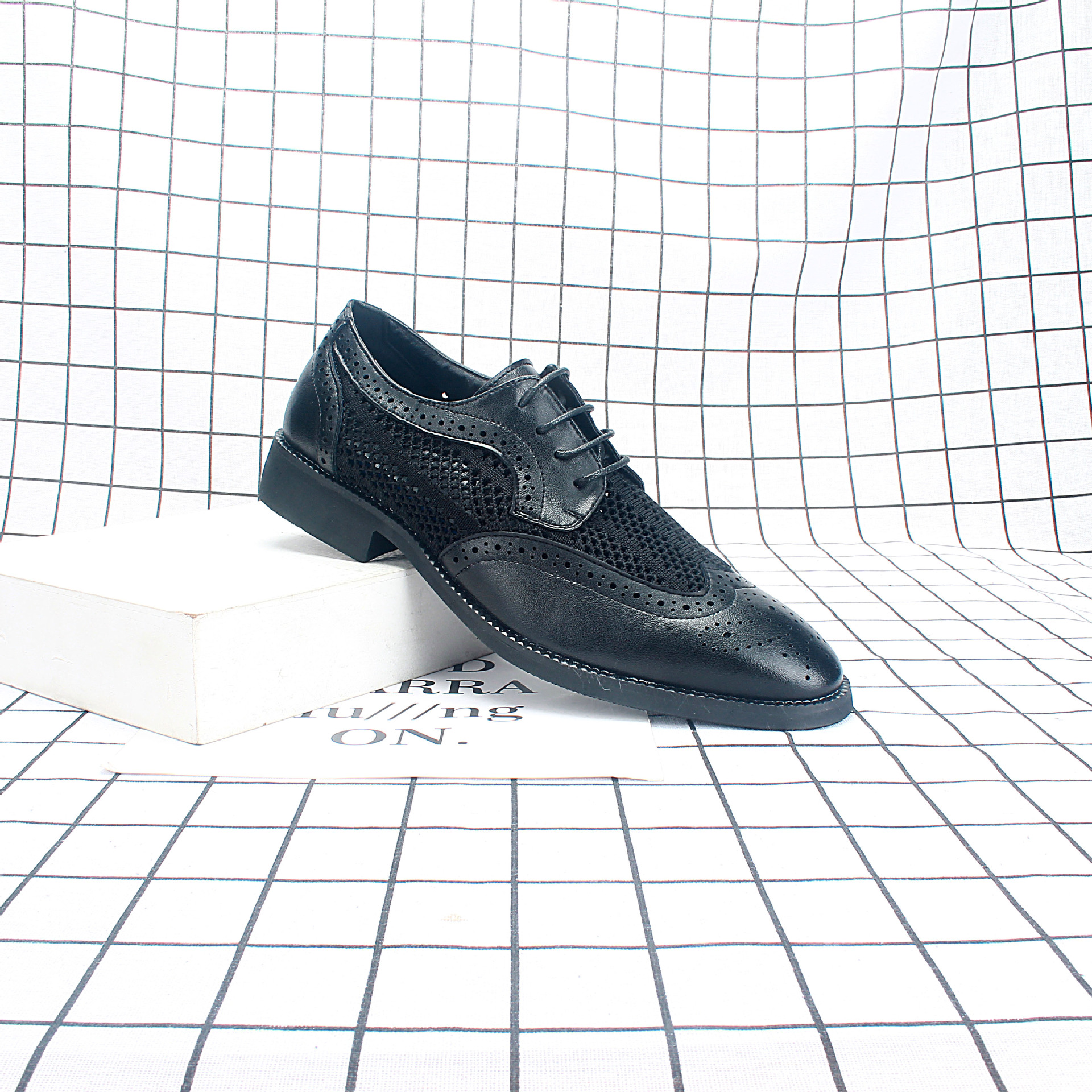 �ļ���ʽ�����ο�ƤЬ����װӢ�׻�Ьƴ��͸����Ь8792